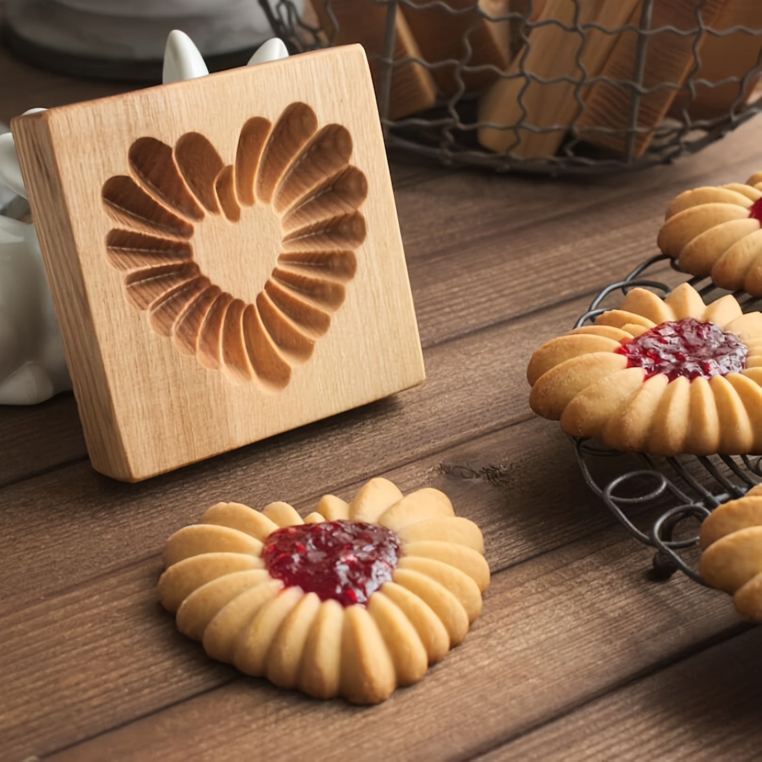 Juego de cortadores de galletas de madera Cippes para repostera  Moldes de galletas temticas en forma de corazn Navidad Accin de Gracias Da de San Valentn Da de la Madre con diseos de galletas de sndwich